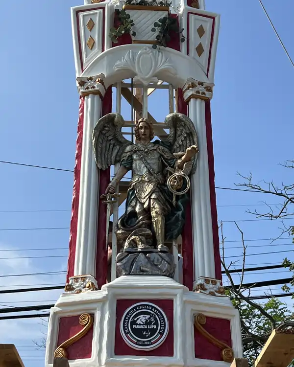 Massapequa Giglio Dressing